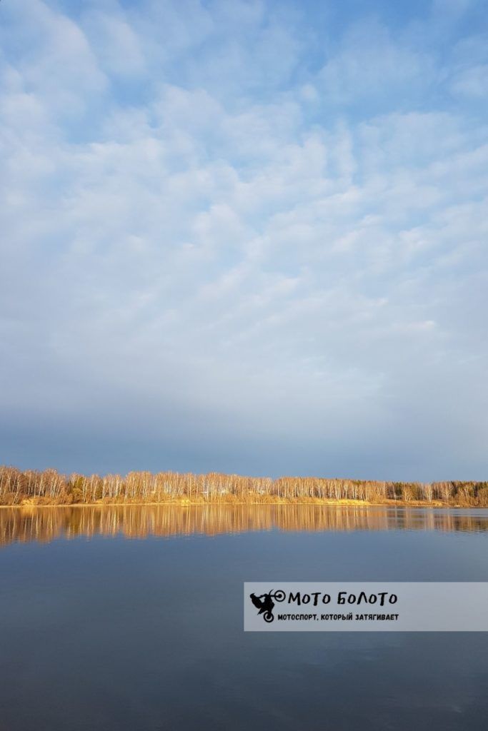 Закат над водой